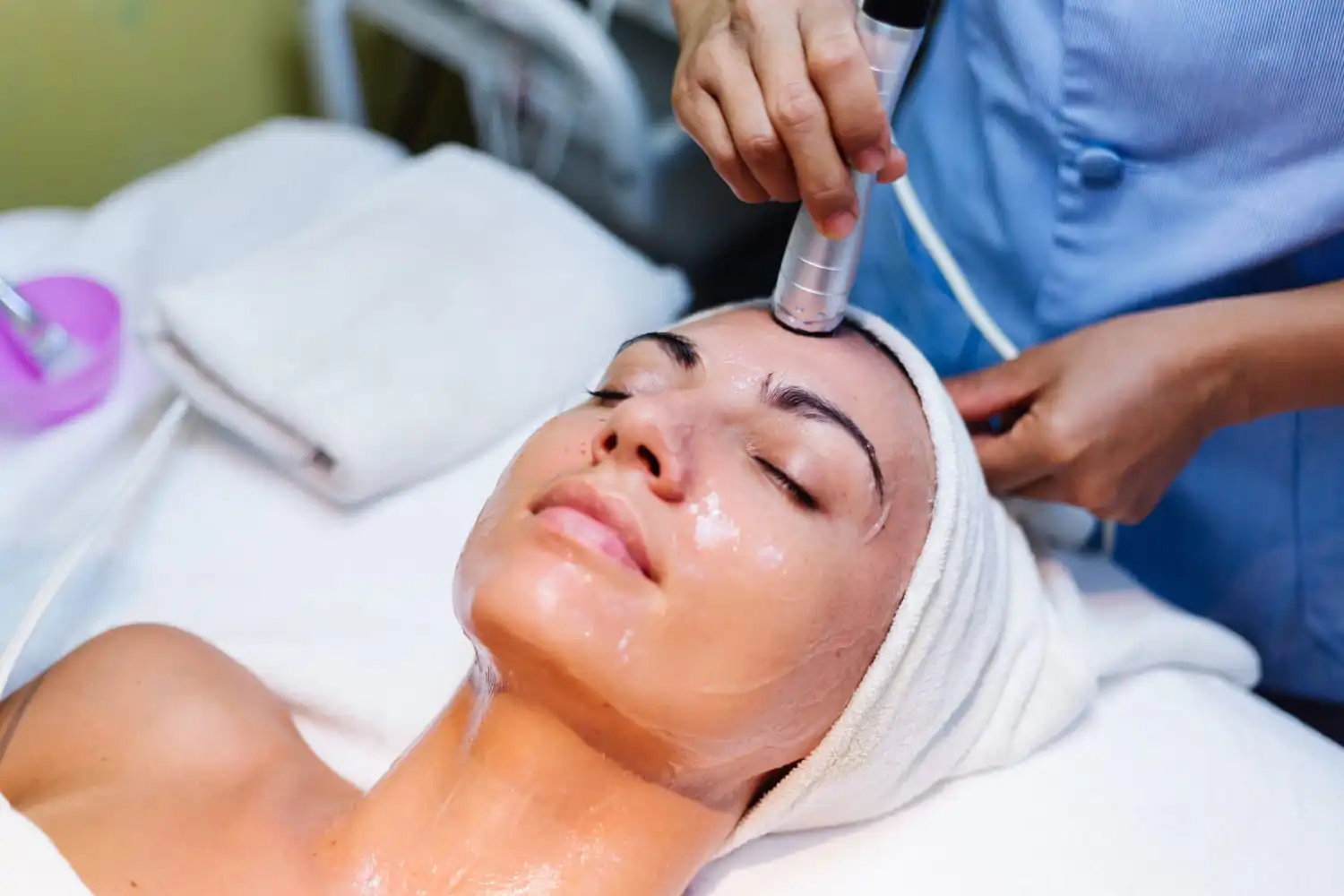 microcurrent-facial